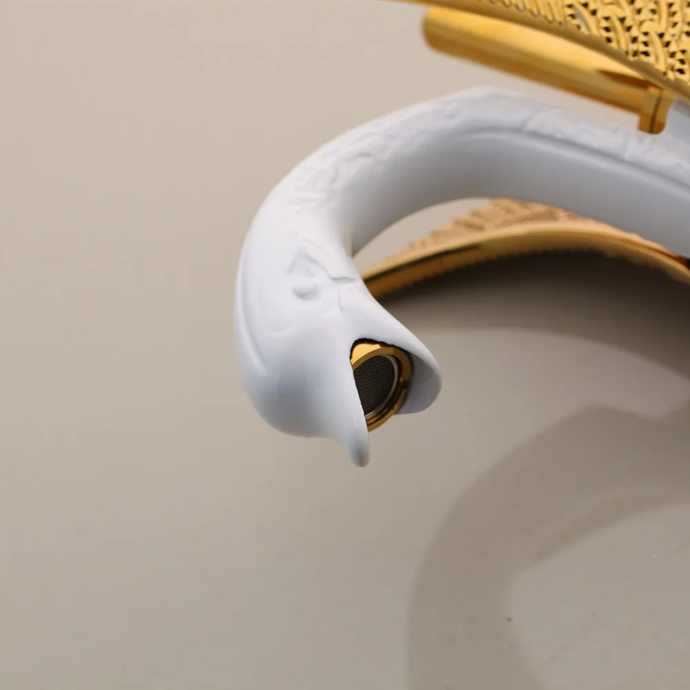 White & Gold Swan Faucet  -  Gold Water Taps & Faucets