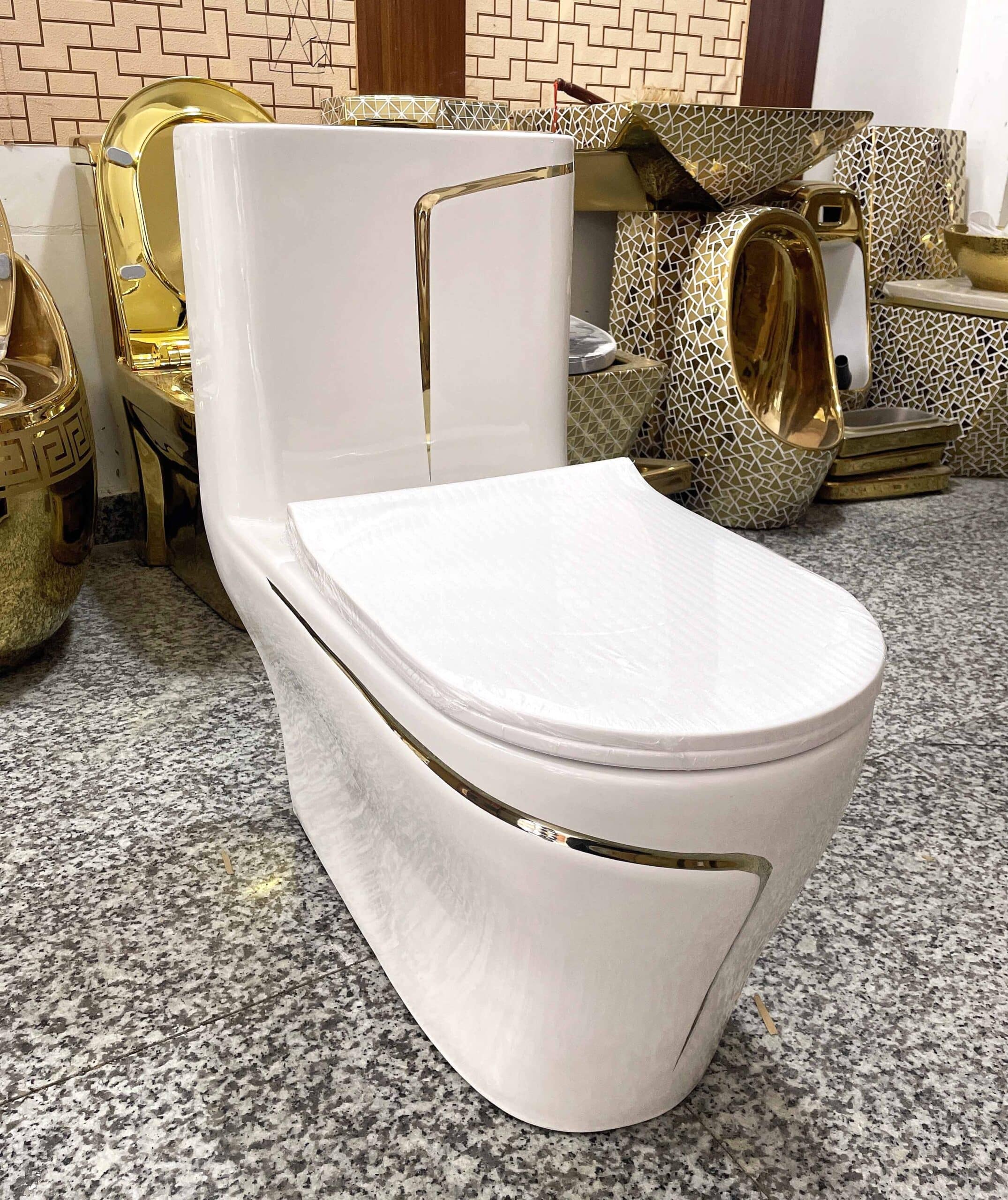 Luxury Toilet With An Elegant Gold Stripe  -  Gold Toilets