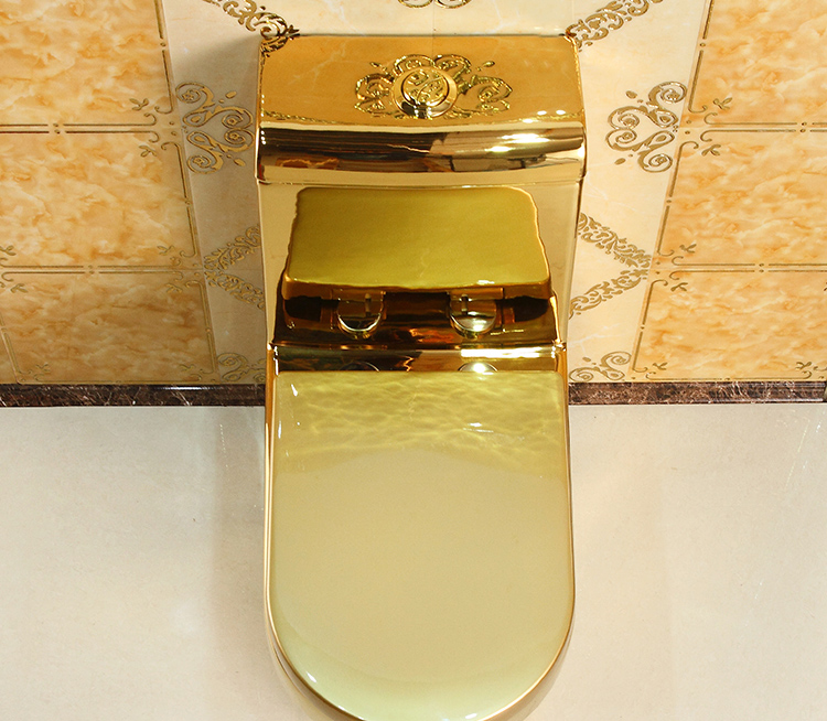 Deluxe Plain Gold Toilet Gold Toilets