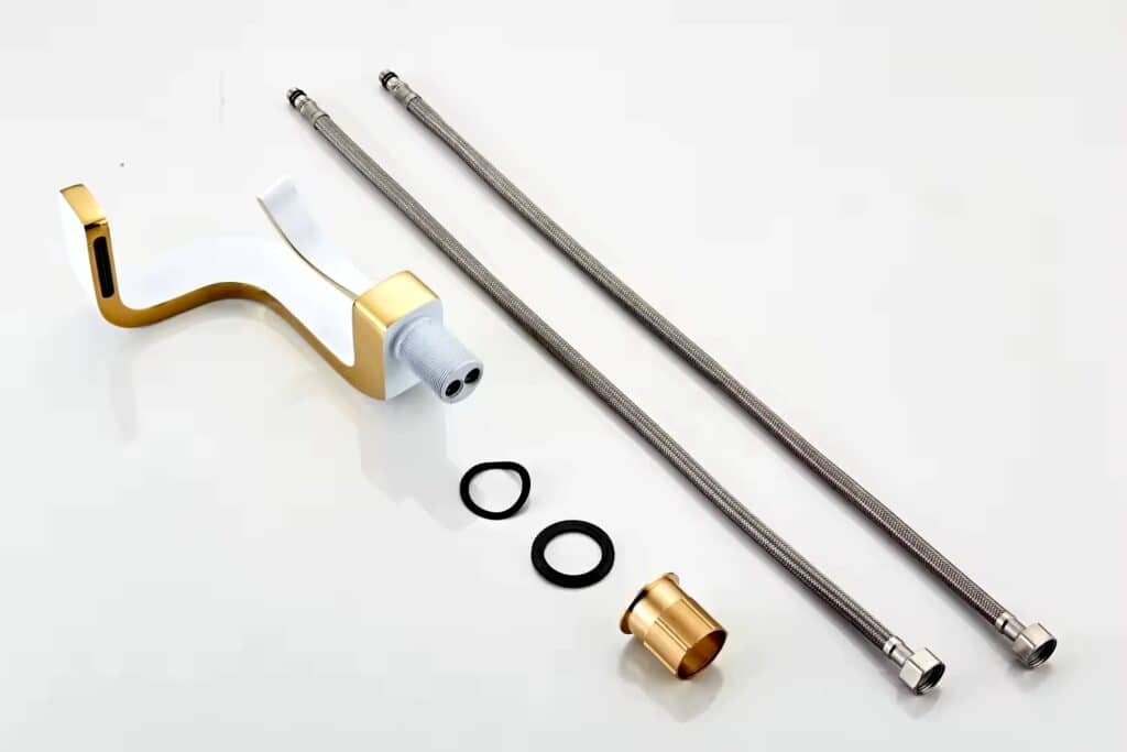 Design White and Gold Single-Handle Bathroom Faucet - Royal Toiletry Global