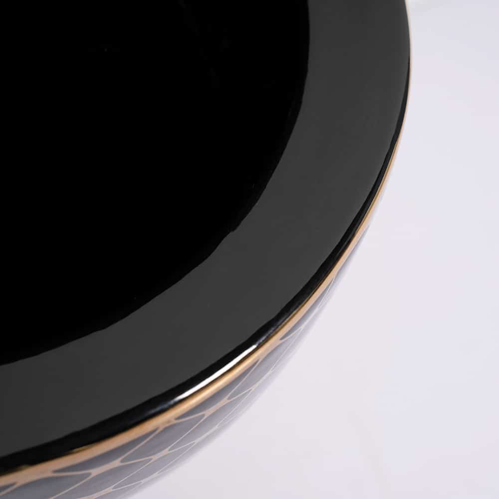 Black & Gold Toilet with Luxury Mesh Pattern  -  Black Toilets