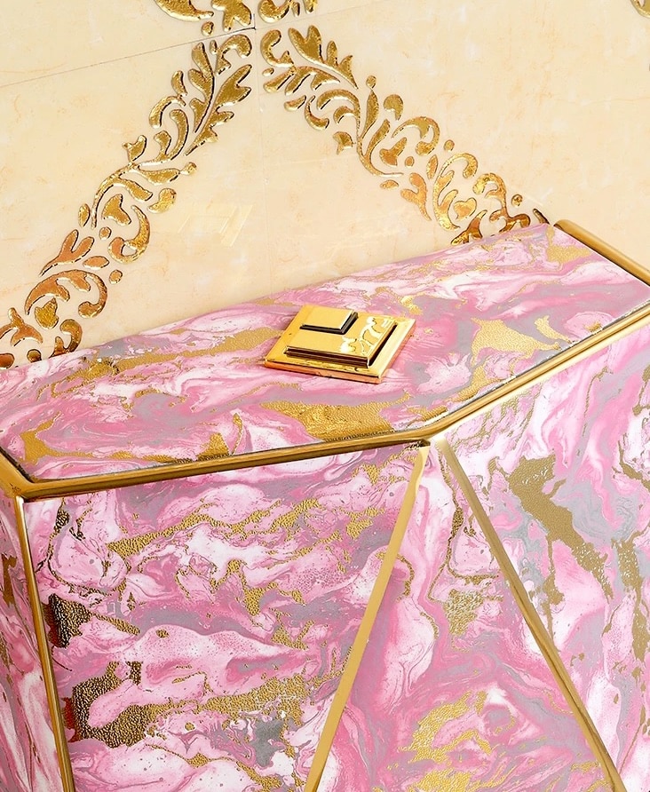 Angular Pink & Gold Marble Toilet  -  Gold Toilets