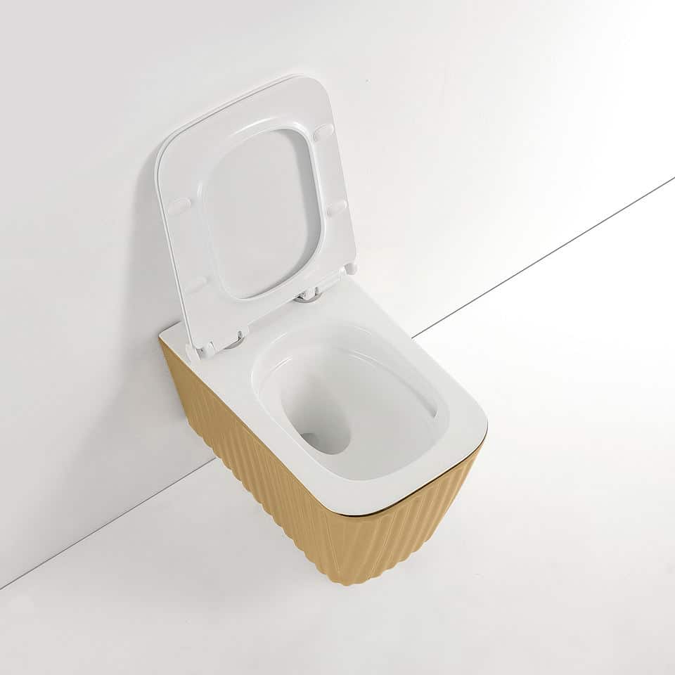 Luxury Gold Wall-Mounted Toilet With Ribbed Design  -  Gold Toilets